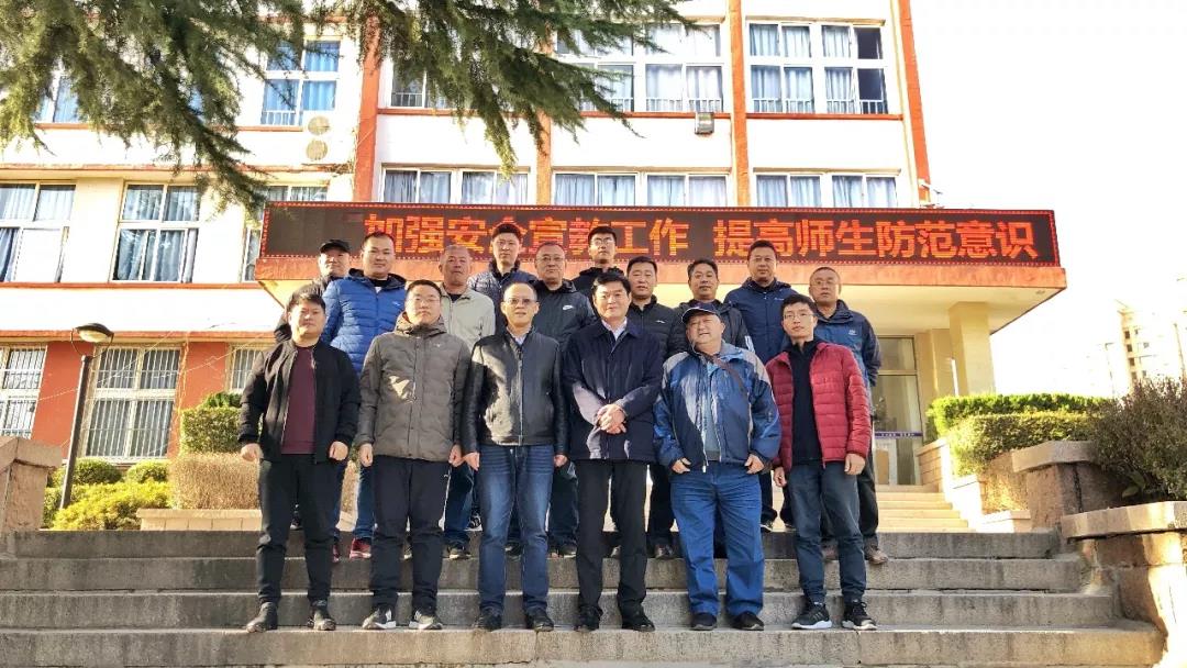 青島城發(fā)集團組織開展消防安全宣傳月活動